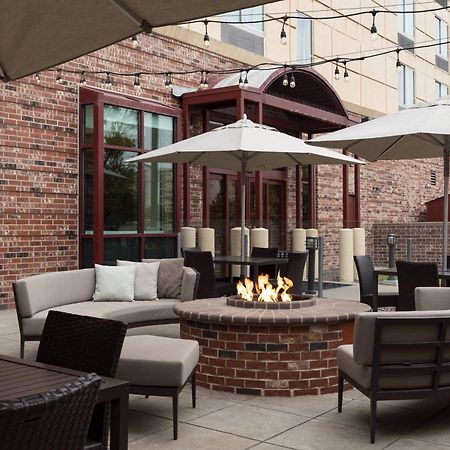 Courtyard By Marriott Denver Airport Екстериор снимка