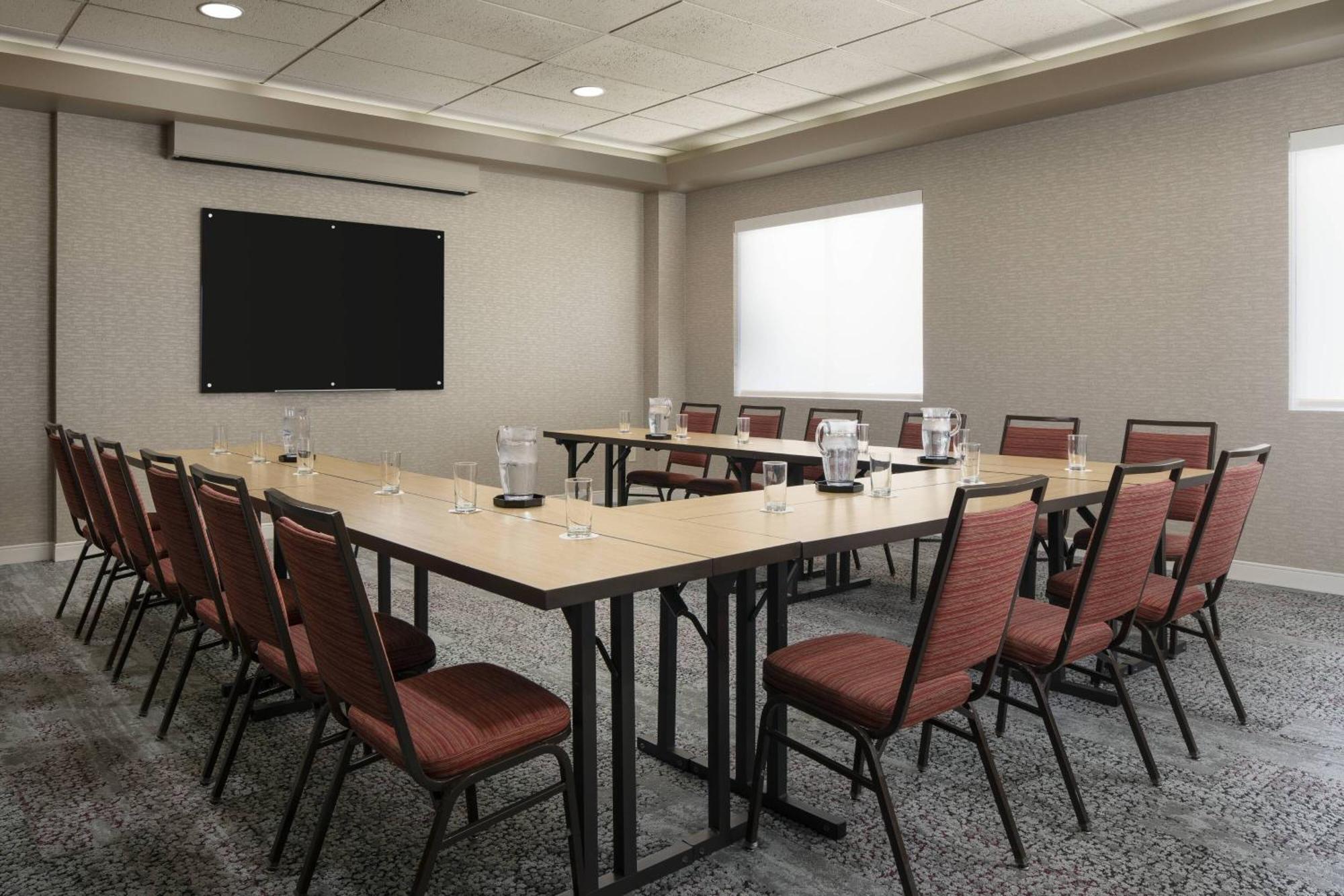 Courtyard By Marriott Denver Airport Екстериор снимка